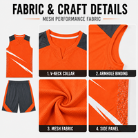 Seragam Basket Pria Garis Oranye Abu-abu Kustom, Set Jersey Jaring Bernapas dengan Kerah Notch untuk Pertandingan Liga Bola Basket