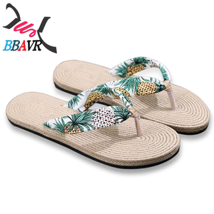 Sandalias de Playa Planas con Punta Abierta para Mujer, Transpirables, Ligeras y Duraderas para Uso en Exteriores, Verano 2026, Súper Populares - Product Image 5
