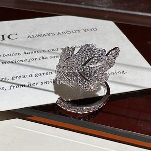 S925 Pure Silver Leaf <b>Ring</b> Elegant Luxury Simple Design with Micro Vintage Medieval Inlaid Leaf Stylish <b>Opening</b> <b>Ring</b> - Product Image 3