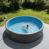 Piscine gonflable grande taille personnalisable, facile à installer, avec kit de réparation pour jardin extérieur et vacances.