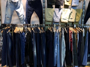 GZY 2020 Stock <span class=keywords><strong>Jeans</strong></span> originali alla moda da uomo <span class=keywords><strong>Jeans</strong></span> strappati Skinny con pietra lavata a basso costo - Product Image 6