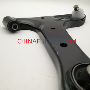 Brazo de Control Daihatsu Granmax II 48068-BZ090 Derecho, Pieza de Repuesto para Sistema de Suspensión MacPherson - Product Image 3