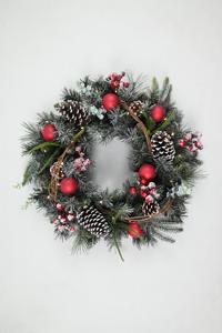 Low Price Customized <b>Artificial</b> Outdoor Decorations Christmas <b>Wreaths</b> Luxury Pvc <b>Artificial</b> Christmas <b>Wreath</b> - Product Image 3