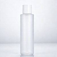 Botella de PET esmerilado de hombro recto para agua pura, con tapa de rosca blanca, embalaje de múltiples especificaciones, botella vacía, venta al por mayor.
