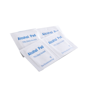 Lingettes alcoolisées Afalite 75% d'alcool, emballées individuellement, pour usage médical - Product Image 5