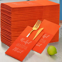 Serviettes en papier imprimées naturelles 2 plis, serviettes de table Airlaid avec pochette de style sac pour couverts