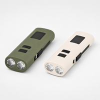 Linterna LED Recargable Z818 ABS con Banco de Energía Integrado USB/Tipo-C, Resistente al Agua IP44, 400 Lúmenes, Alta/Baja/Flash/Rojo Digital