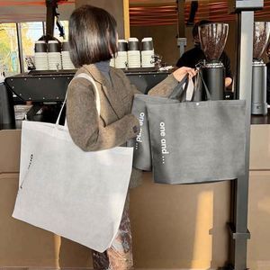 Factory Supplier Plain Solid Color Reusable Folding Storage Non-Woven Shopping Tote <b>Bag</b> for Women - Product Image 2