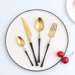 Couverts dorés nordiques <span class=keywords><strong>Portugal</strong></span> Cuillère à café à steak et dessert haut de gamme Couteaux et fourchettes et cuillères en acier inoxydable argent 304 - Product Image 2