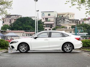 ฮอนด้า ซีวิค มือสอง ปี 2023 1.5T 240TURBO ซีดาน พวงมาลัยซ้าย เอกสารครบถ้วน ไมล์น้อย เบาะหนัง กล้องมองหลัง ขับเคลื่อนล้อหน้า สำหรับส่งออก - Product Image 3