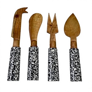 Ensemble de cuillères et fourchettes en bois de haute qualité, écologiques, compatibles micro-ondes, fabriqués à la main, naturels, réutilisables, couverts de table - Product Image 1