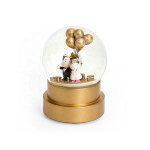 Globo di <span class=keywords><strong>Neve</strong></span> in Vetro Personalizzato con Logo, Decorazione Creativa e Funzionale per Casa, Tema <span class=keywords><strong>Amore</strong></span> e Matrimonio, Souvenir per Celebrità - Product Image 2