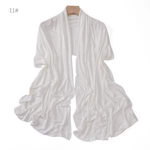 ผ้าคลุมผมมุสลิมแบบสำเร็จรูปสำหรับผู้หญิง ผ้าชีฟองเนื้อนุ่ม ผ้าซาติน พร้อมหมวกคลุมผมด้านใน สไตล์นินจา ขายส่งจากมาเลเซีย - Product Image 2