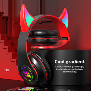 Lampe Flash mignon chat oreilles casque sans fil jeu diable corne casque avec lumière LED casque pour ordinateur <span class=keywords><strong>Gamer</strong></span> - Product Image 6