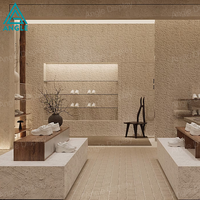 Présentoir élégant pour bottes femme, finition velours, étagère à chaussures de luxe, unité de rayonnage pour la vente au détail de chaussures, conception sur mesure pour boutique
