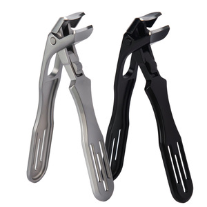 Coupe-ongles manuel en alliage de titane, coupe-ongles pour les orteils, ciseaux de pédicure en métal pour les soins des pieds - Product Image 1