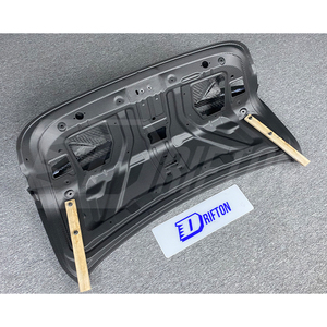 ฝากระโปรงท้ายคาร์บอนไฟเบอร์แบบแห้ง Drifton OEM Style สำหรับ BMW G82 M4 ปี 2020-2024 พร้อมการป้องกันรังสียูวี - Product Image 6
