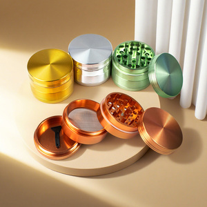 Tùy Chỉnh 50Mm Hút Thuốc Logo Khắc Kim Loại Thảo Dược Máy Xay 4 Lớp Xách Tay Gia Vị Mài Cán Giấy Số Lượng Lớn Thảo Mộc Máy Xay - Product Image 4