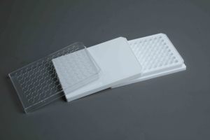 Alpha Plus Laboratório Suprimentos Plástico Descartável 96-well Plano Fundo Claro TC Placas De Cultura De Células Brancas Tratadas - Product Image 3