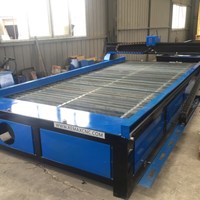 Machine de découpe plasma CNC 1560 pour tôles métalliques