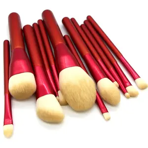 Nuovo lusso all'ingrosso 12 pezzi rosso Make Up tecniche professionali pennelli trucco Set manico in legno Logo personalizzato di alta qualità