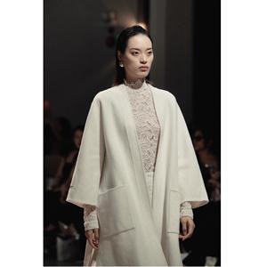 Hauts pour femmes de haute couture, élégants, GISELLE TOP, Blouse, Vêtements, ODM, 92% Polyester, 8% Rayonne, Dentelle cordonnée, Débardeurs pour femmes - Product Image 1