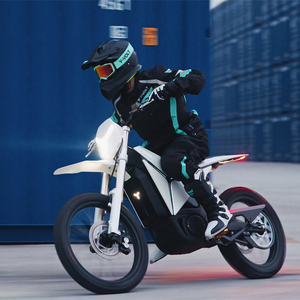 Moto tout-terrain électrique Y-Volt 97V 45Ah, adaptée aux adultes de 18 à 55 ans, pour les aventures en plein air - Product Image 5