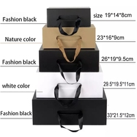 Boîte noire avec poignée pour l'emballage de chaussures, emballage en papier pour chaussures, boîte cadeau, prix de gros du fabricant Pulida, nouveauté 2025