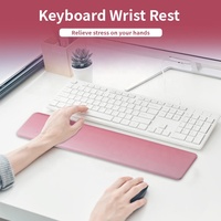Tapis de souris de jeu PC clavier rose ensemble de tapis de souris en mousse à mémoire de forme repose-poignet antidérapant coussin de soutien de dessin animé ergonomique pour le bureau