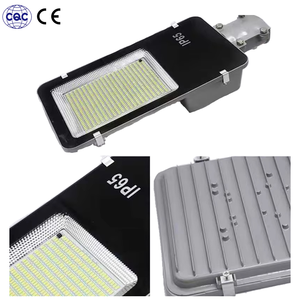 Todo en uno Solar LED Street Aluminio IP65 Impermeable con batería incorporada Control remoto para carreteras municipales - Product Image 4