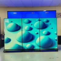 Pantalla de pared de video Conecte varias pantallas en una imagen grande Control remoto liberación servidor en la nube software de señalización digital