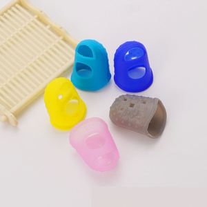 Protectores de Dedos de Silicona para Guitarra, Protectores de Dedos para Principiantes para Presionar las Cuerdas - Product Image 1