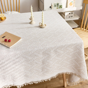 Nappe rectangulaire en <span class=keywords><strong>lin</strong></span> de style français, couleur verte, <span class=keywords><strong>tissu</strong></span> doux, motif pétales de <span class=keywords><strong>rose</strong></span>, en vente - Product Image 3