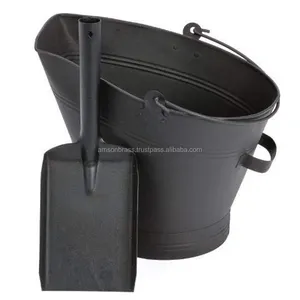 Mango de alambre Cubo de carbón en relieve revestido negro con pala H Cubo con tapa Pala Escoba Cubo Estufas de carbón de leña