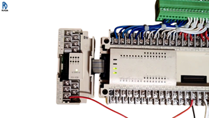 AXON-8EX-ES PLC ตัวควบคุมลอจิกแบบตั้งโปรแกรมได้ โมดูลควบคุมอุตสาหกรรม ใช้งานได้เต็มประสิทธิภาพ ชิ้นส่วนระบบอัตโนมัติอุตสาหกรรม - Product Image 1
