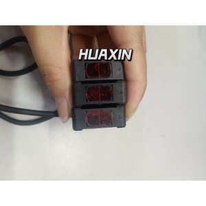 PZ-G42EN โฟโตอิเล็กทริคเซนเซอร์ ขั้วต่อ M12 แบบสะท้อนแสงทรงสี่เหลี่ยมพร้อมสายเคเบิลคีย์เอ็นซ์ของแท้ใหม่ - Product Image 3