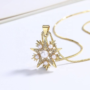 Colliers pour femmes en or 18 carats avec pendentifs étoiles en zircon cubique 3A et perles, vente en gros - Product Image 5