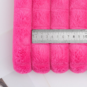 RTS 100% poliestere pesante 3.5cm Ribstop pelliccia <span class=keywords><strong>di</strong></span> <span class=keywords><strong>coniglio</strong></span> tessuto <span class=keywords><strong>di</strong></span> <span class=keywords><strong>velluto</strong></span> per coperta - Product Image 3