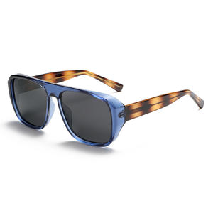 Gafas de Sol Extra Grandes Greyjack Unisex, Marco de Metal TR, Protección UV400, Lentes TAC Tipo 3, KG2537 - Product Image 3