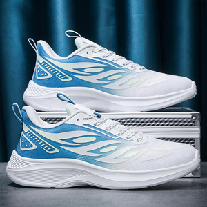 Chaussures de sport décontractées à semelle épaisse pour hommes, grande taille, tendance printemps toutes saisons, respirantes, en maille souple, pour la course à pied - Product Image 1