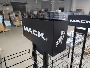 Espositore per Cappelli Personalizzabile, Portacappelli Moderno Multi-Livello per Negozi di Abbigliamento, OEM/ODM - Product Image 4