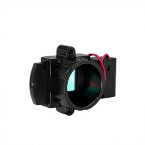 Commutateur IR-cut, 3 mégapixels, métal, commutation jour/nuit, distance entre les trous de 20 mm, 14 prises directes, montage M12, accessoires M865 - Product Image 1