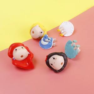 Belle bande dessinée princesse neige blanche <span class=keywords><strong>Ariel</strong></span> princesse figurine ensemble en gros 3D PVC gâteau bureau décoration pendentif figurines - Product Image 5