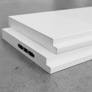 Componenti <span class=keywords><strong>per</strong></span> <span class=keywords><strong>persiane</strong></span> <span class=keywords><strong>in</strong></span> PVC effetto <span class=keywords><strong>legno</strong></span> bianco lucido con binari superiori e inferiori e set di cerniere <span class=keywords><strong>per</strong></span> una facile installazione - Product Image 1