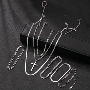 Conjunto de Joyería de Moda Plateada para Mano y Cuello: Pulsera, Anillo y Collar de Acero Inoxidable con Cruz para Niñas y Mujeres - Product Image 4