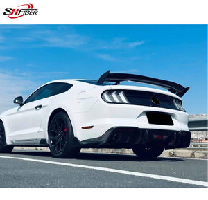 Mustang Modificado con Alerones Delanteros y Traseros de Fibra de Carbono Laridas, Faldones Laterales y Kit de Carrocería para Ford Mustang S550 2018-2023 - Product Image 6
