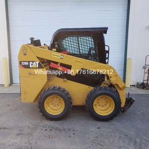 Cargadora Económica Usada CAT 226 Mini Cargadora en Buenas Condiciones, Barata para la Venta, de Segunda Mano, con Alta Calidad y Bajo Precio - Product Image 4