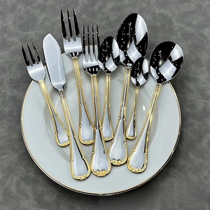 Service de <span class=keywords><strong>couverts</strong></span> polonais en acier inoxydable pour mariage à logo personnalisé <span class=keywords><strong>Couverts</strong></span> en métal durable en <span class=keywords><strong>rose</strong></span> blanc et argent avec or <span class=keywords><strong>rose</strong></span> - Product Image 3