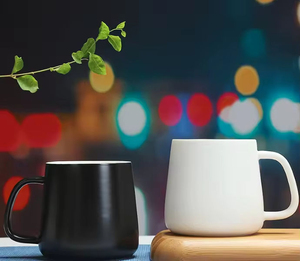 Mug à café en céramique émaillée au design nordique moderne, capacité de 400 ml, réutilisable et durable pour le bureau, la maison, les restaurants - Product Image 4