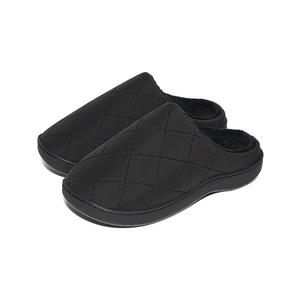 Nouvelles pantoufles TPR pour homme – Chaussons d'intérieur chauds et confortables à prix avantageux - Product Image 3